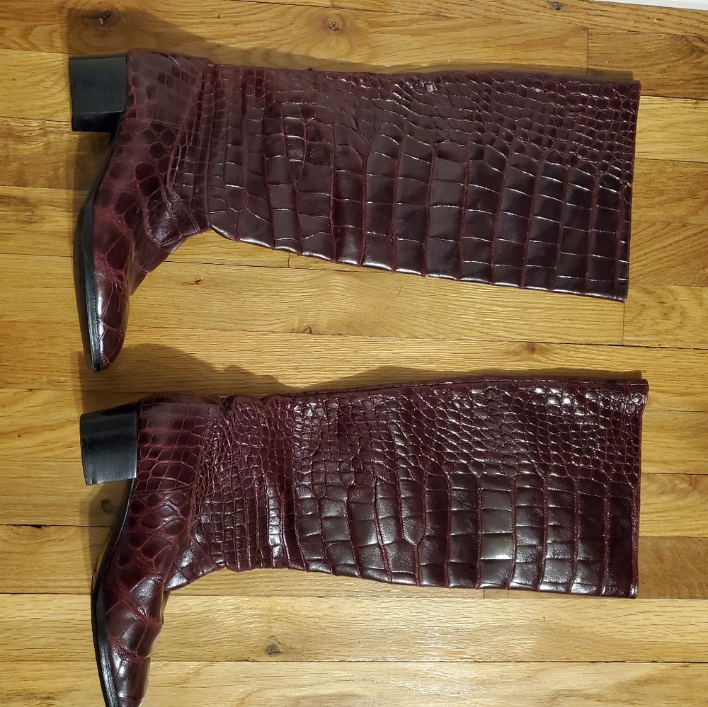 Vero Cuoio Crocodile Heeled Boots